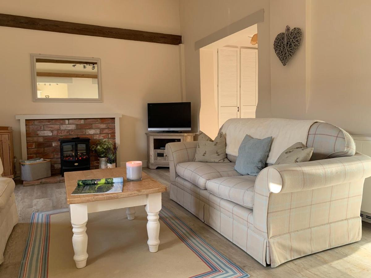 Bramble Cottage At Waingrove Farm Louth  ภายนอก รูปภาพ